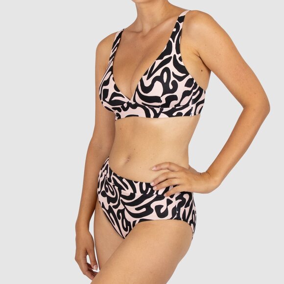 Baku D/DD Bikini Set / size 8CAN - Picture 3 of 9